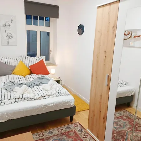 Chic Bei Zoo & Klinik Apartment *